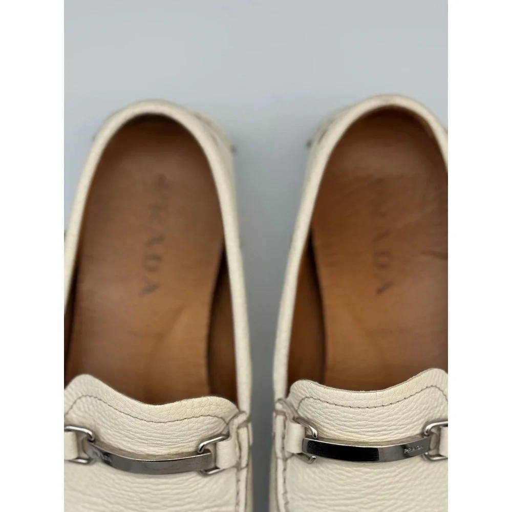 Authentic Prada White Pebbled Leather Driving Loafers Moccasins Men's UK 7 US8
